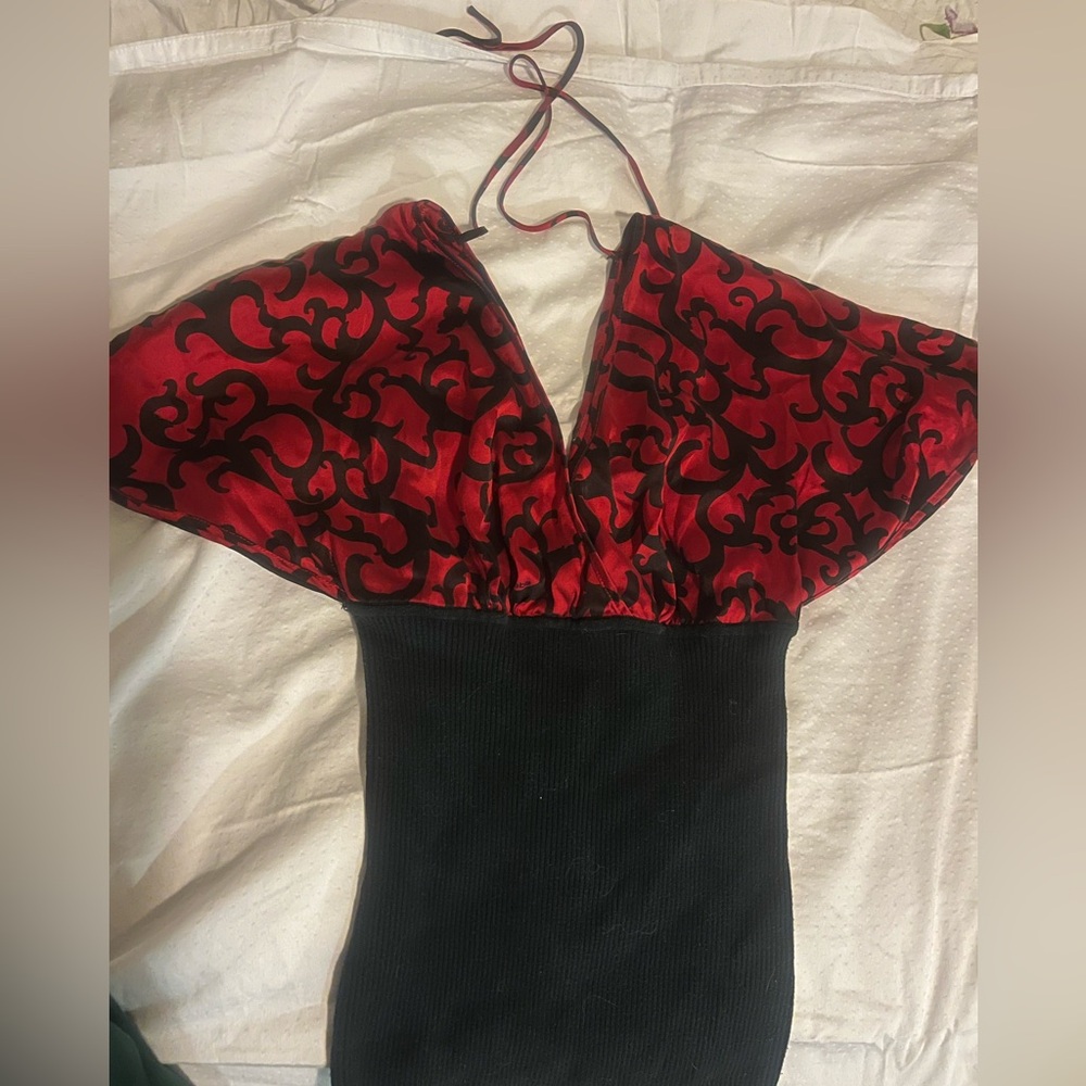 Y2K vintage silk Bebe Red and Black Swirl top